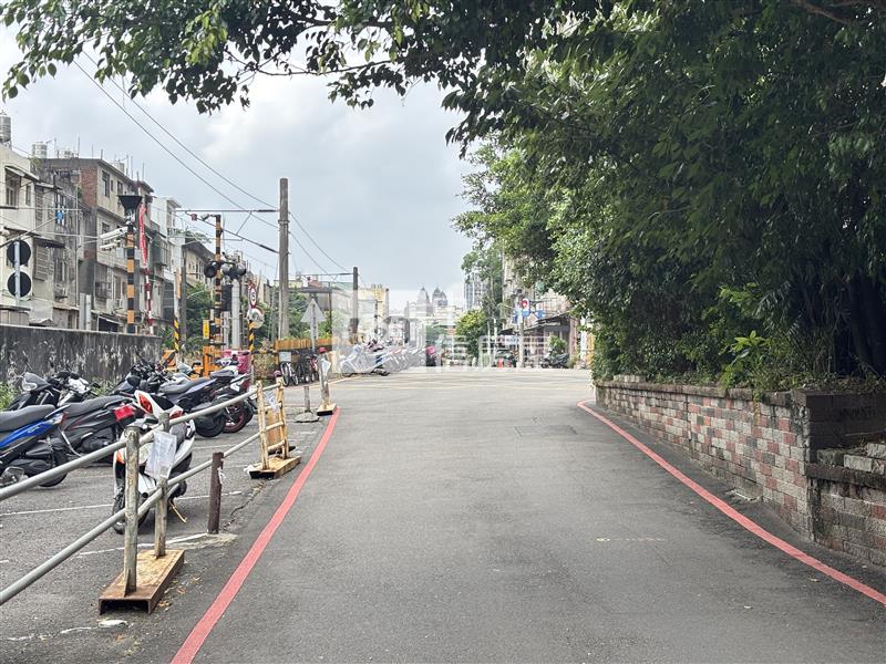 中原低總價美套房(專)房屋室內格局與周邊環境