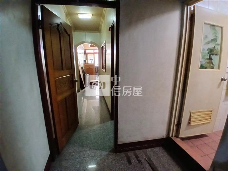 內壢前站透天店面房屋室內格局與周邊環境