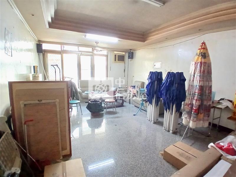內壢前站透天店面房屋室內格局與周邊環境