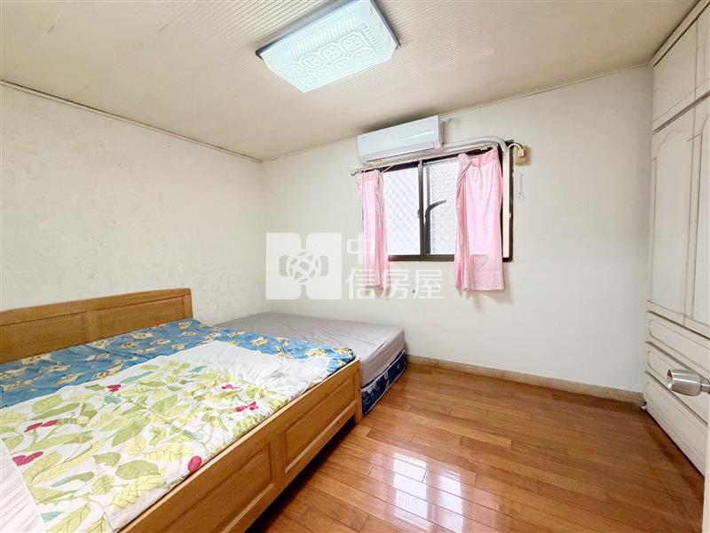 逢甲黎明路前院別墅房屋室內格局與周邊環境