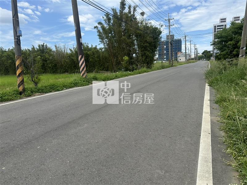 新屋市區新文路旁美農地房屋室內格局與周邊環境