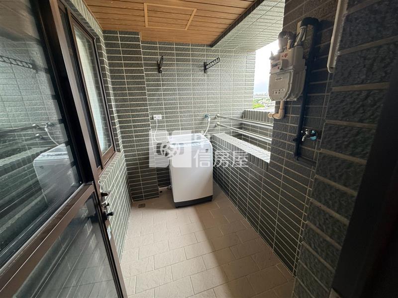 b-28鼎藏學苑房屋室內格局與周邊環境