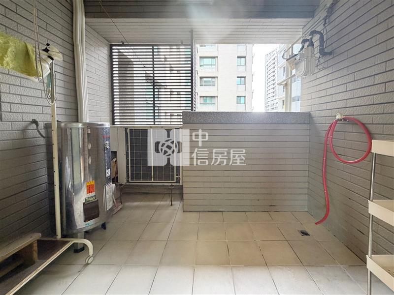 11期窗的博物館大三房平車視野戶房屋室內格局與周邊環境
