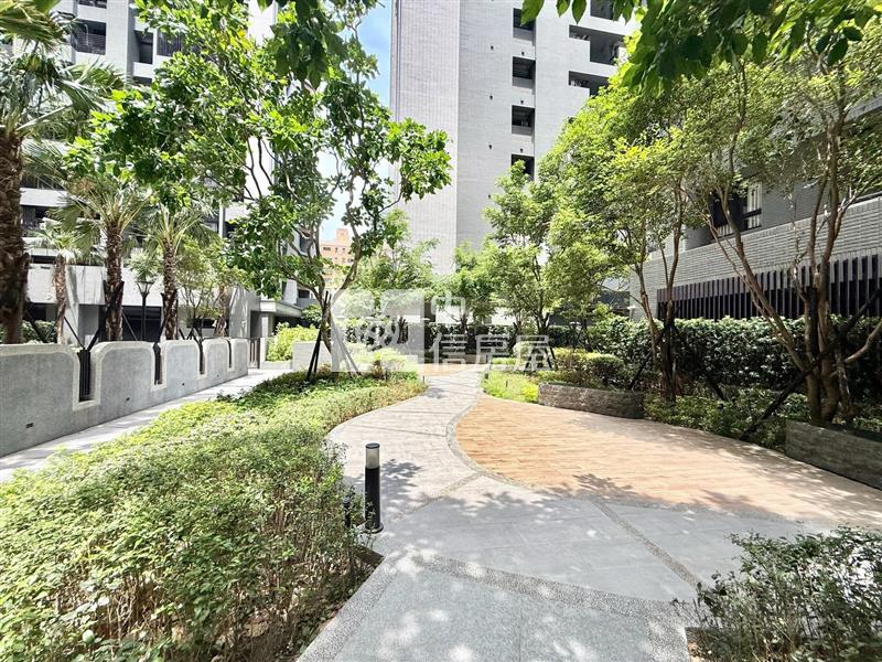富宇世界花園兩房兩衛平車房屋室內格局與周邊環境