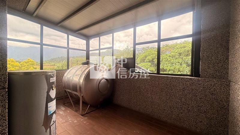 近雲山水旁日式農舍房屋室內格局與周邊環境