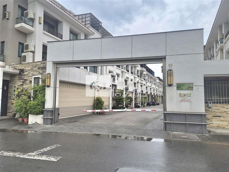 (專)長溪路鄰公園輕齡傳統車墅房屋室內格局與周邊環境