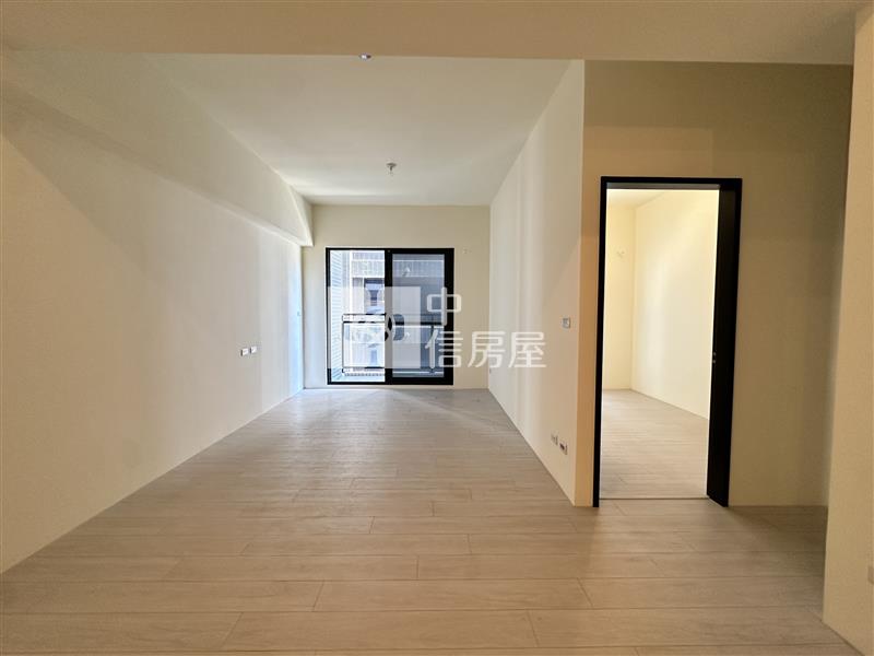 大園客運園區｜龍築靜玥｜三房雙衛浴開窗＋平車房屋室內格局與周邊環境