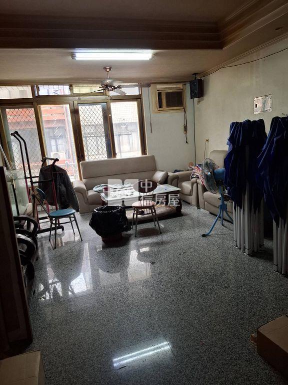 忠孝郵局大地坪透店(中信卓越團隊)房屋室內格局與周邊環境