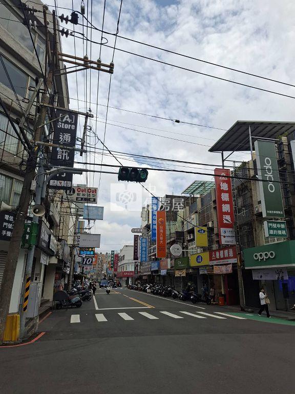 忠孝郵局大地坪透店(中信卓越團隊)房屋室內格局與周邊環境