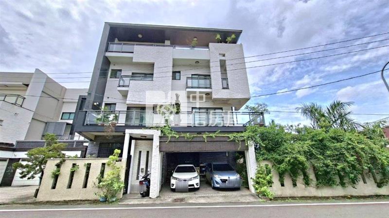 古坑獨棟電梯大面寬花園別墅房屋室內格局與周邊環境