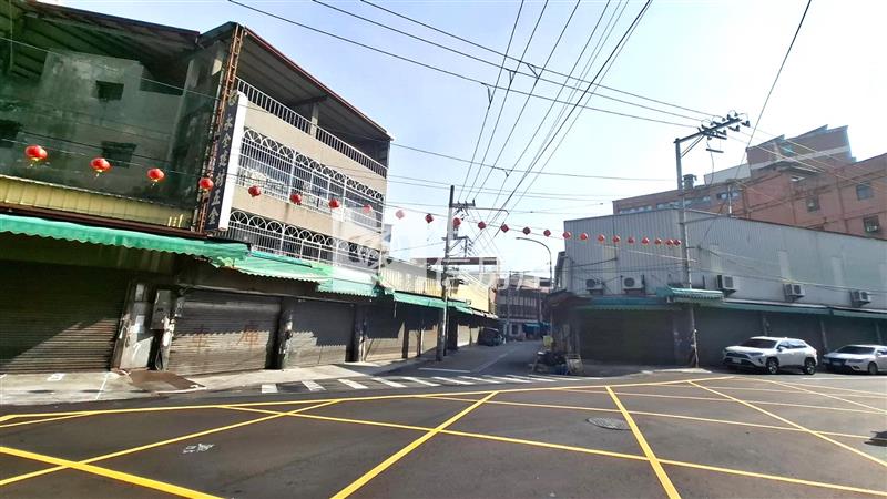 太平農會大面寬超值角地房屋室內格局與周邊環境