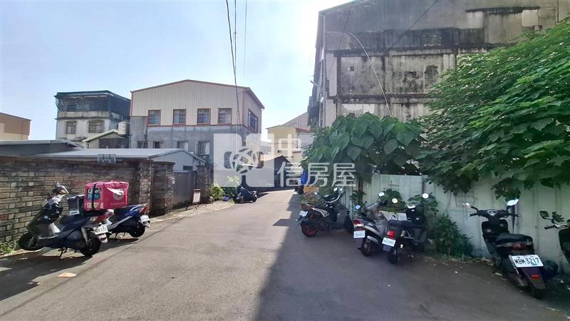 太平農會大面寬超值角地房屋室內格局與周邊環境