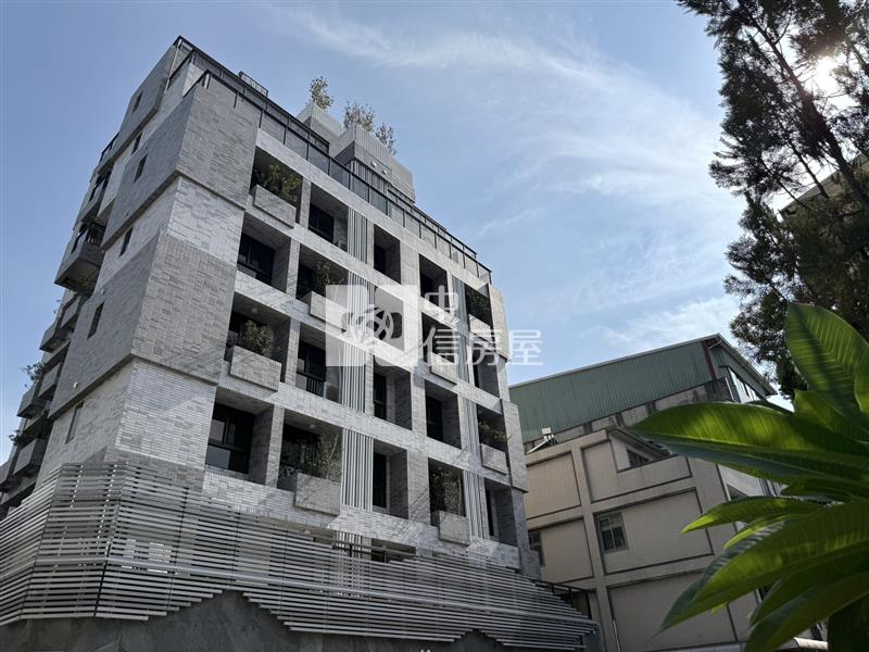 興大全新精裝三房房屋室內格局與周邊環境