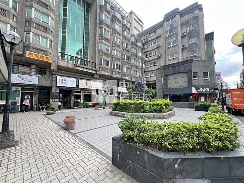 中原柏德套房車房屋室內格局與周邊環境