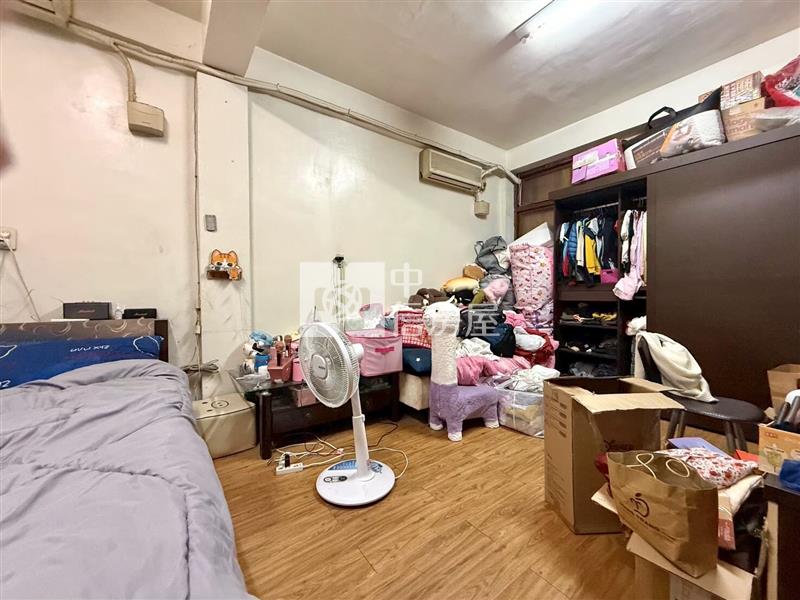 烏日高鐵旁低總價懷舊透天房屋室內格局與周邊環境