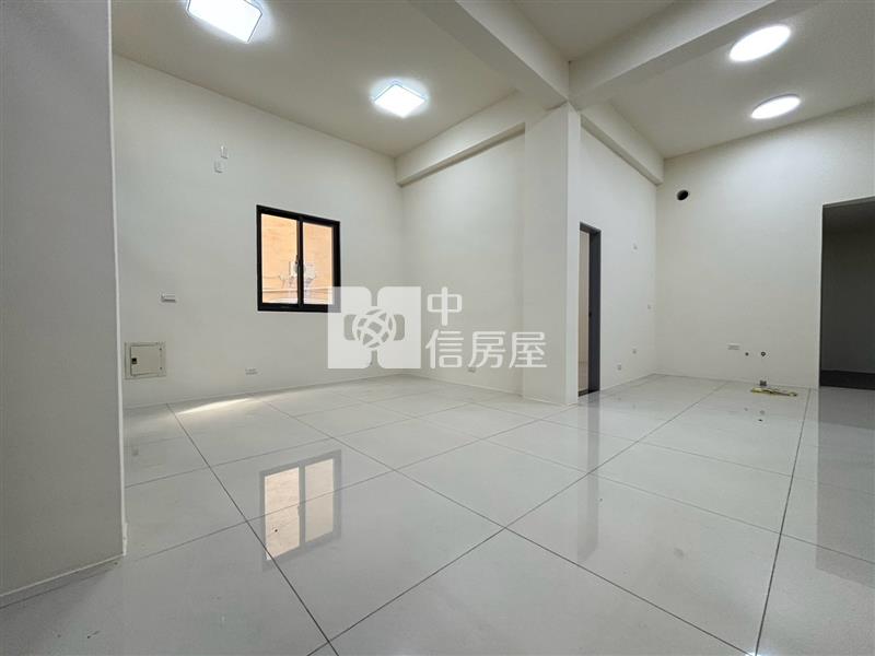 立人高中旁免整理稀有釋出一樓公寓房屋室內格局與周邊環境