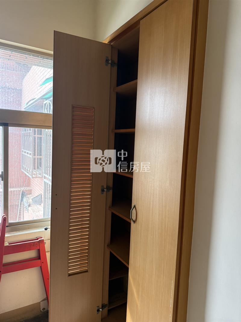 歐洲皇宮山景華廈房屋室內格局與周邊環境