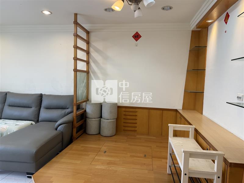 歐洲皇宮山景華廈房屋室內格局與周邊環境