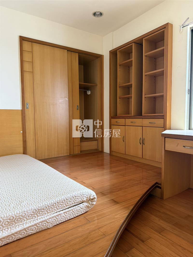 歐洲皇宮山景華廈房屋室內格局與周邊環境