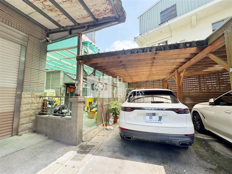 近龍安商圈獨棟大地坪透天（可停3車位）房屋室內格局與周邊環境