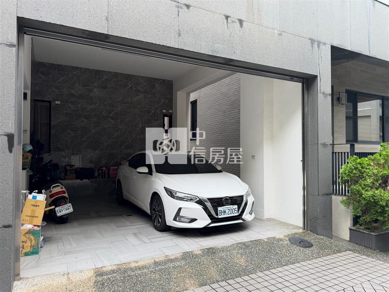 台南夏林路雙車電梯別墅房屋室內格局與周邊環境