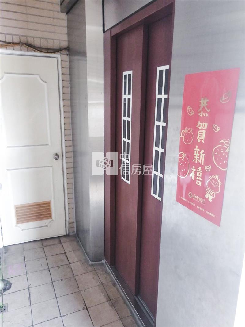 11期14期角間店梯透店房屋室內格局與周邊環境