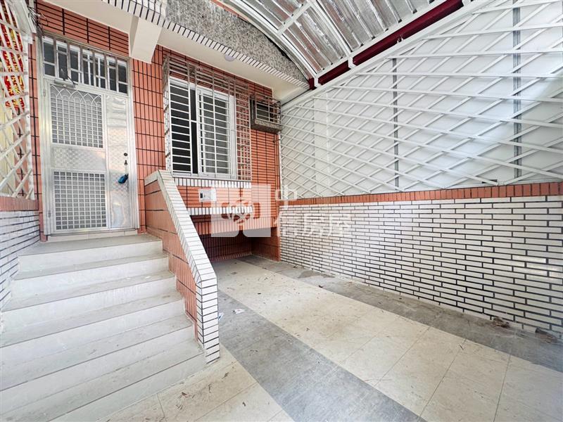 和生優質整新透天房屋室內格局與周邊環境