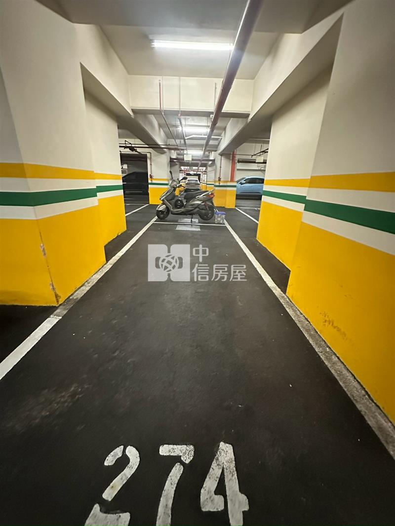 法國之星兩房+車位房屋室內格局與周邊環境