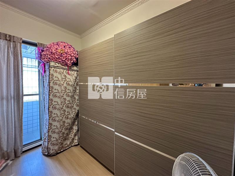 天榮貴族天下三房坡機華廈房屋室內格局與周邊環境