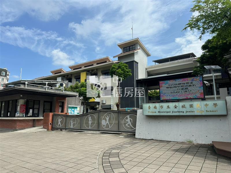 天榮貴族天下三房坡機華廈房屋室內格局與周邊環境