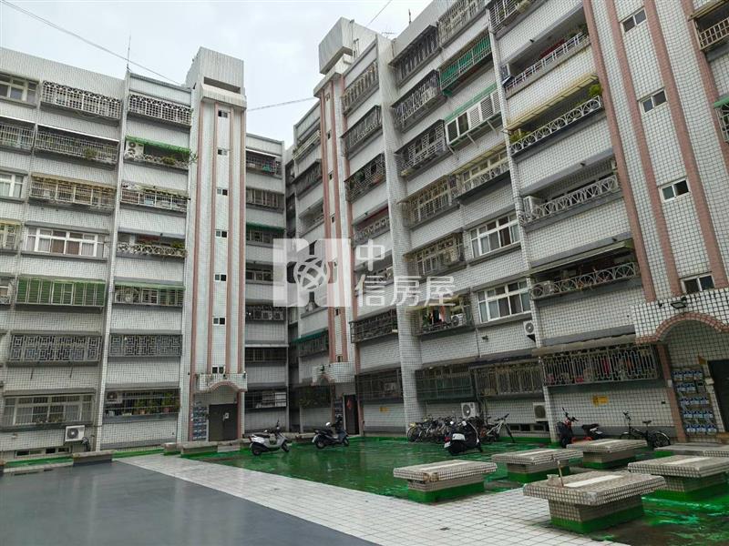 斗六鎮南公教華廈房屋室內格局與周邊環境