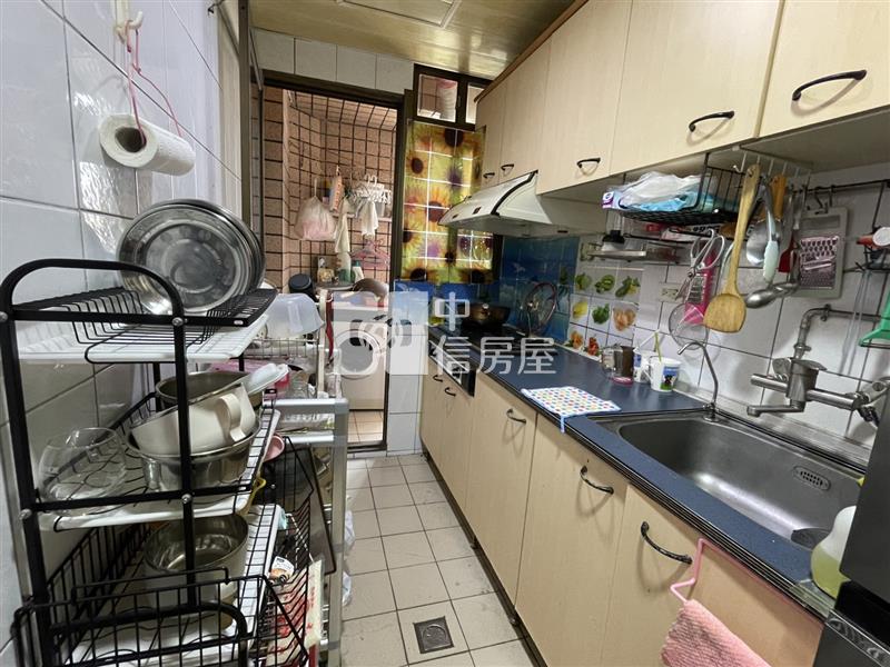 【安家】專任-新豐大喜事公寓五樓3房2衛房屋室內格局與周邊環境