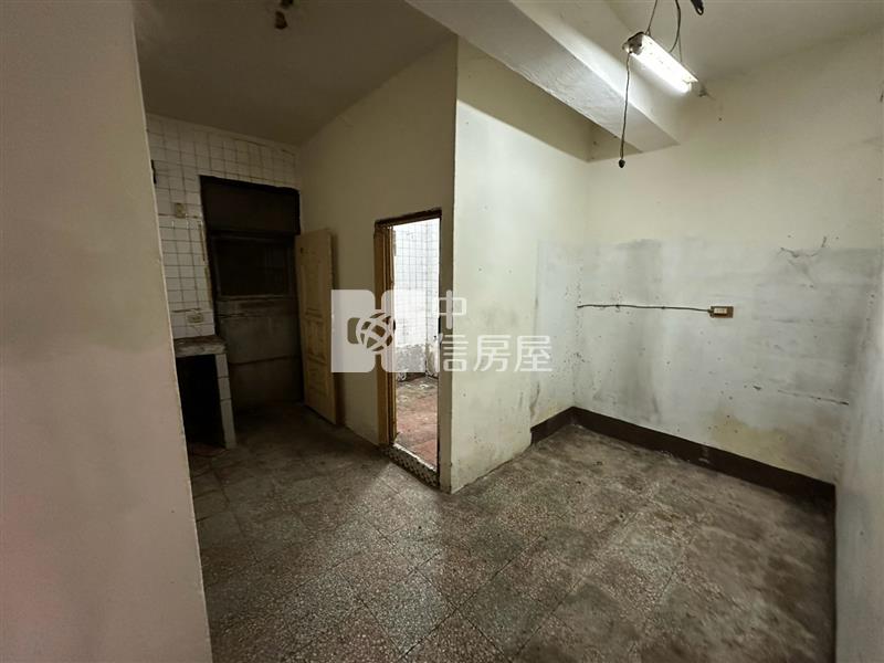 【安家】平鎮近66快需整理透天房屋室內格局與周邊環境