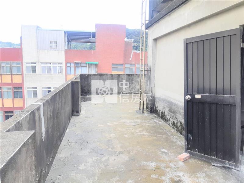 ◆安一路市場旁5樓房屋室內格局與周邊環境
