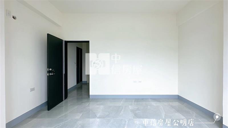 竹崎近85度C全新車庫別墅房屋室內格局與周邊環境