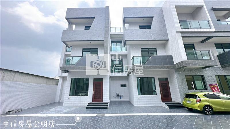 竹崎近85度C全新車庫別墅房屋室內格局與周邊環境