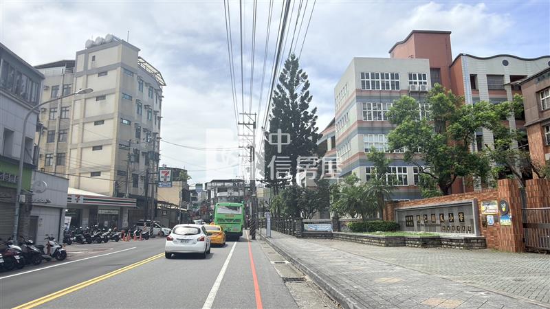 元智大學黃金店面~穩定收租中房屋室內格局與周邊環境