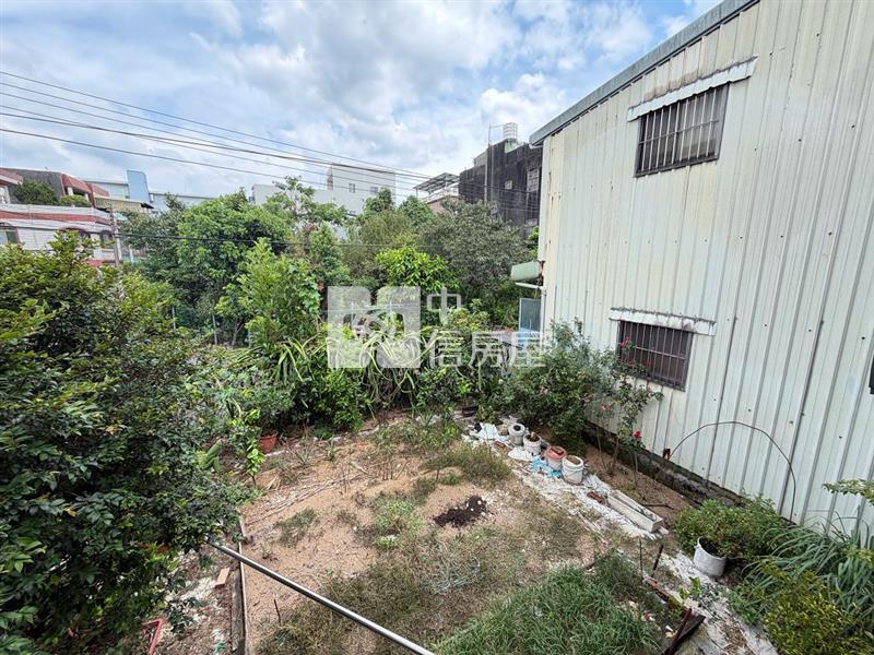 快樂小農莊買地送貨櫃屋(中信卓越團隊)房屋室內格局與周邊環境