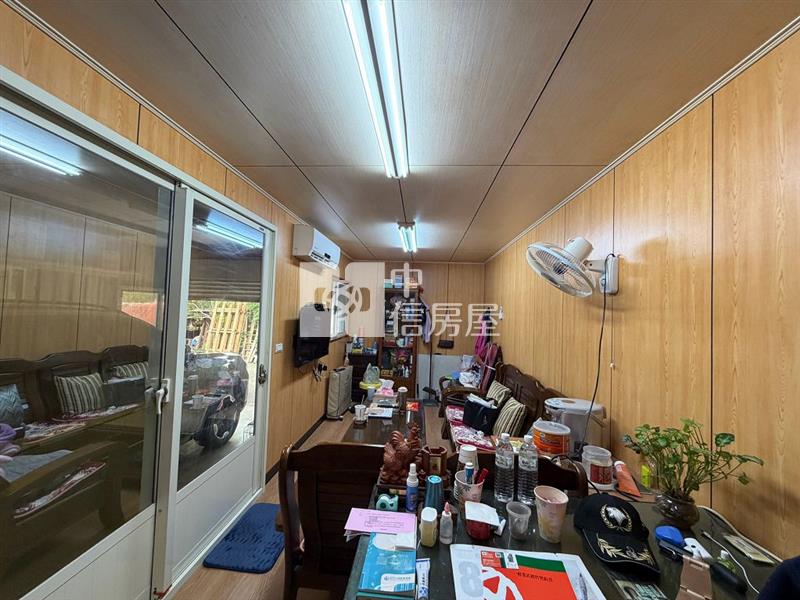 快樂小農莊買地送貨櫃屋(中信卓越團隊)房屋室內格局與周邊環境