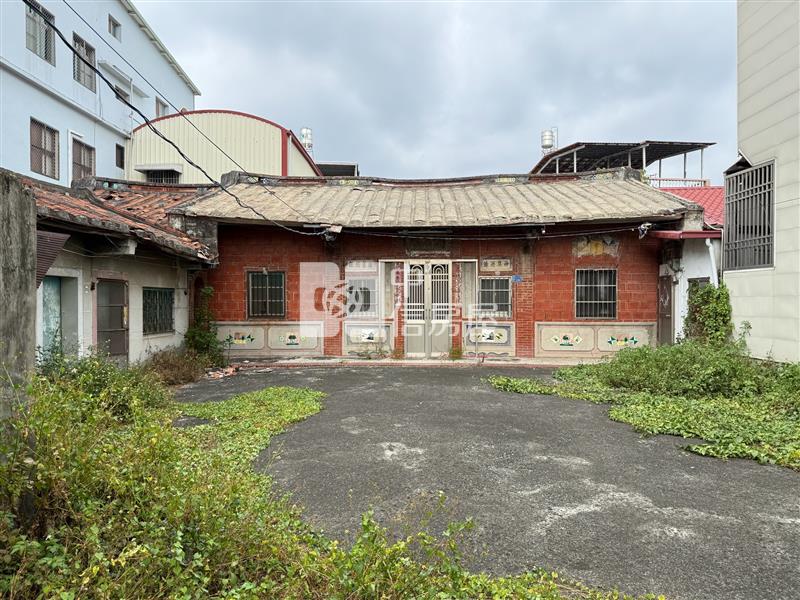 佳冬中山路商圈建地房屋室內格局與周邊環境