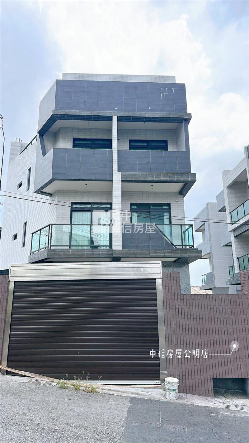 竹崎近85度C雙車全新電梯別墅B1房屋室內格局與周邊環境
