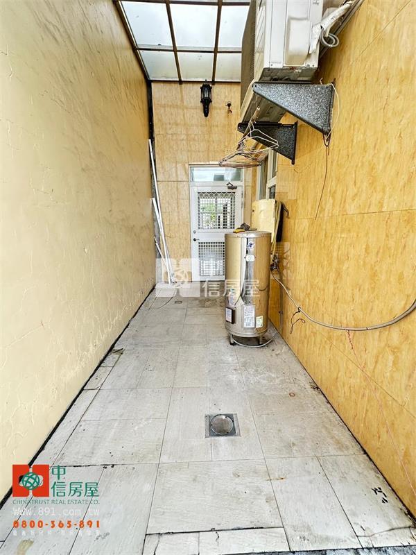 新港高檔裝潢大店面房屋室內格局與周邊環境