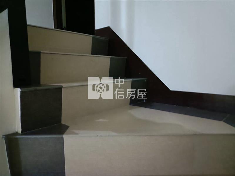 田心輕屋齡別墅房屋室內格局與周邊環境