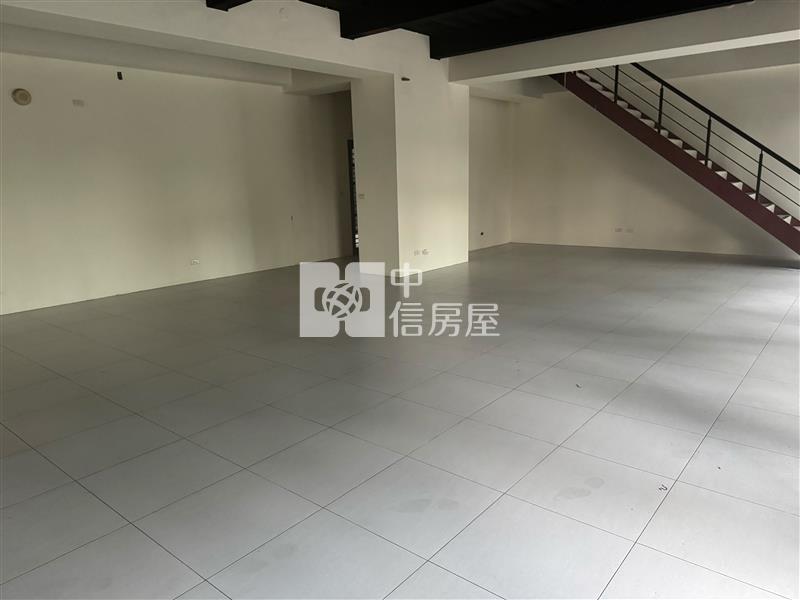 新埔大面寬店面房屋室內格局與周邊環境