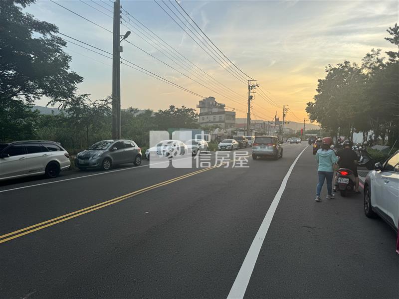 新埔大面寬店面房屋室內格局與周邊環境