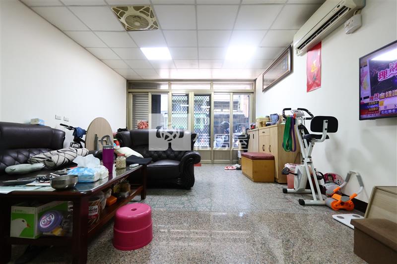 【安家】獅子林正金陵路美透店房屋室內格局與周邊環境