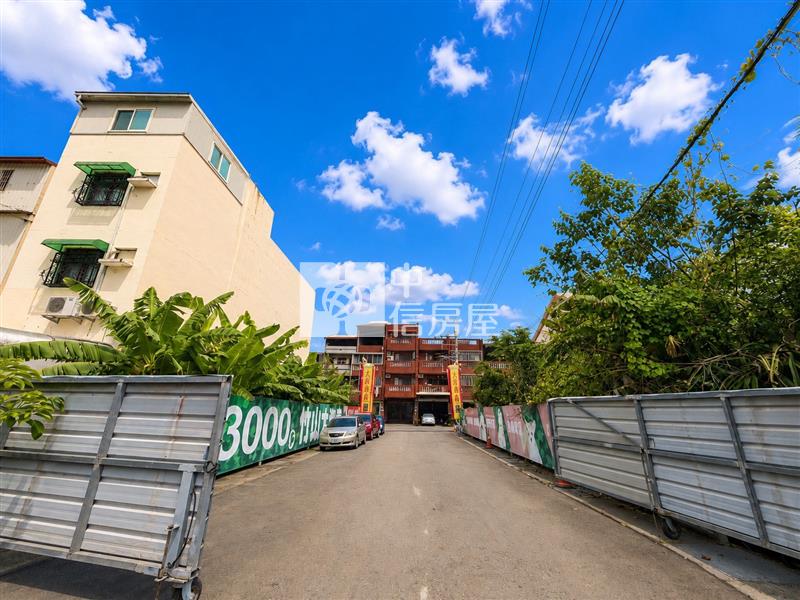 竹山重劃精華建地房屋室內格局與周邊環境