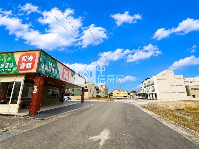 竹山重劃精華建地房屋室內格局與周邊環境