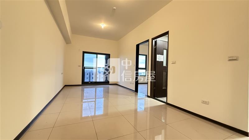 近新屋市區高坪效湖景大兩房房屋室內格局與周邊環境