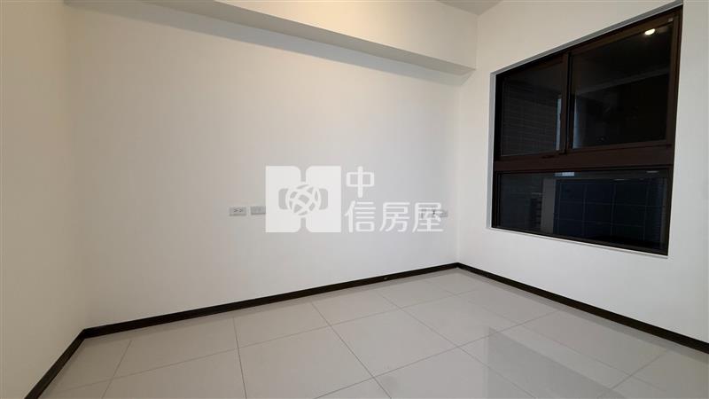 專任-青埔A18高鐵站前亞昕喜徠登1+1房房屋室內格局與周邊環境